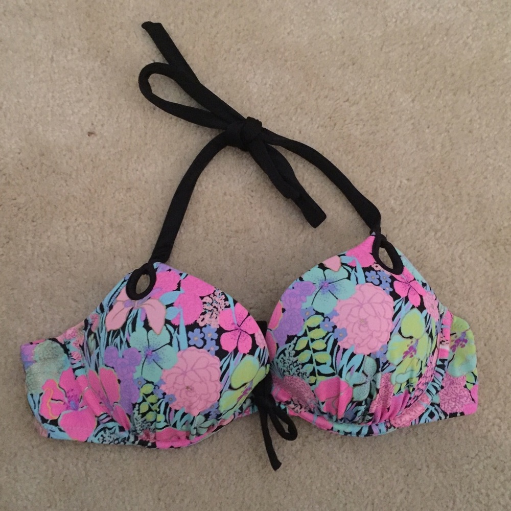 Victoria's Secret Bathing Suit Top