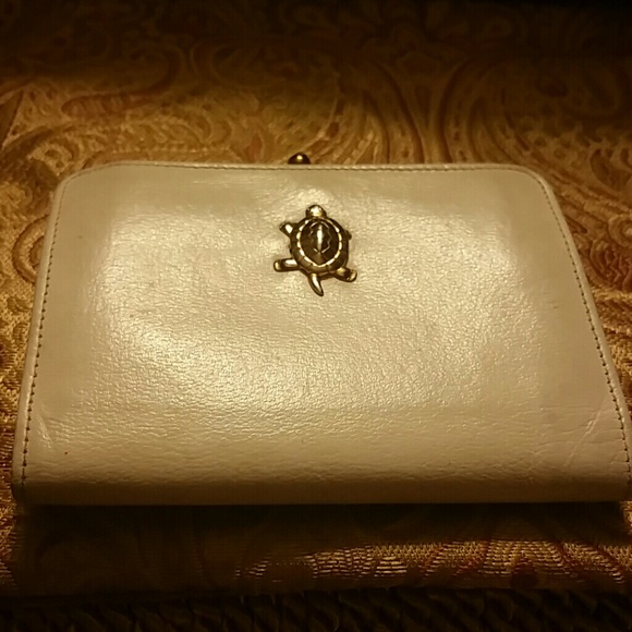 Vintage Pearl White Wallet As Is - Picture 1 of 5