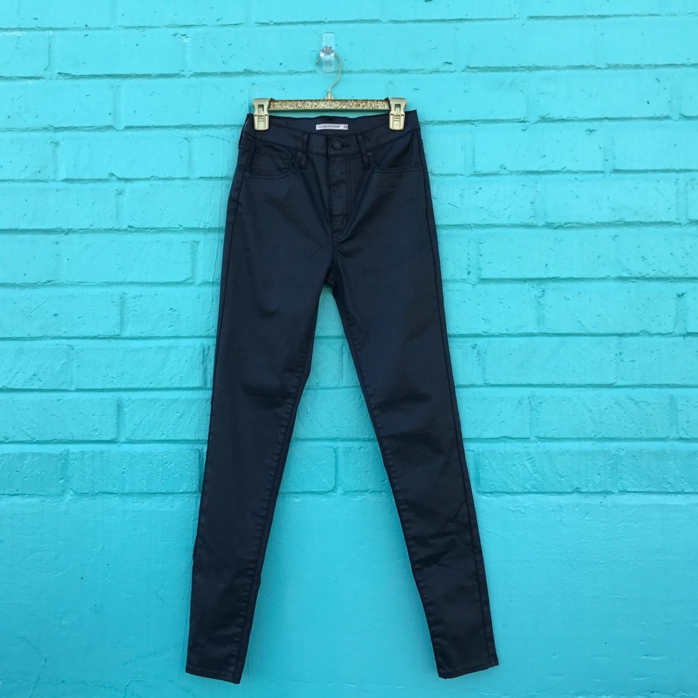 Levi mile high super skinny coated onyx jeans 28