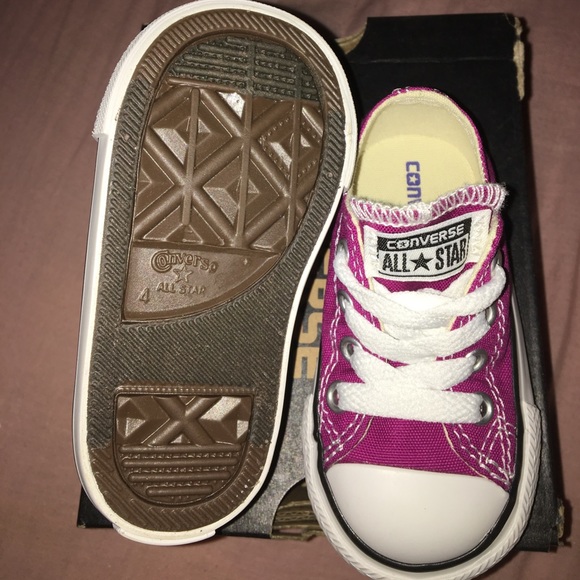 Converse - Picture 4 of 4