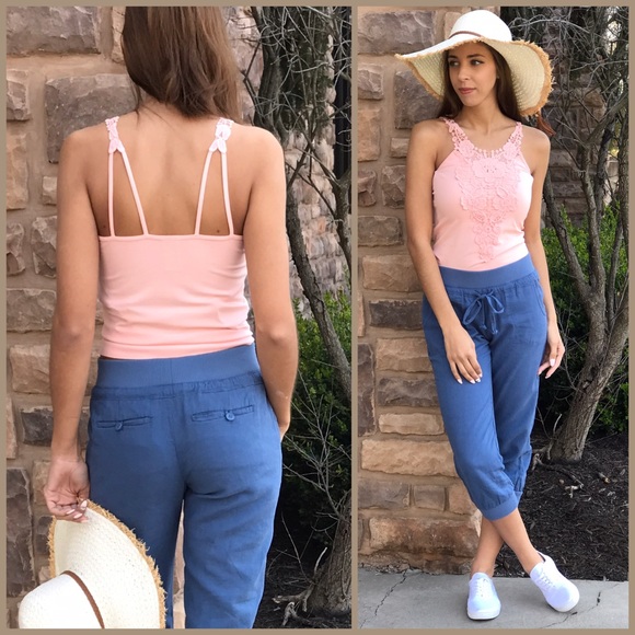 ๐ธCrocheted Lace Cami - Picture 2 of 6