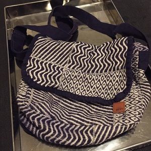 Roxy Crossbody