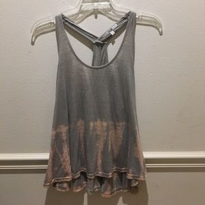 loose tank top