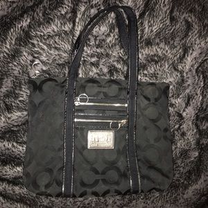 Authentic Coach Signature Poppy Black Purse