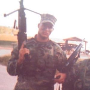 Meet your Posher, Daniel n avaleana