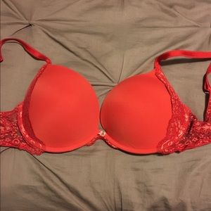Victoria's Secret Dream Angels Push Up Bra