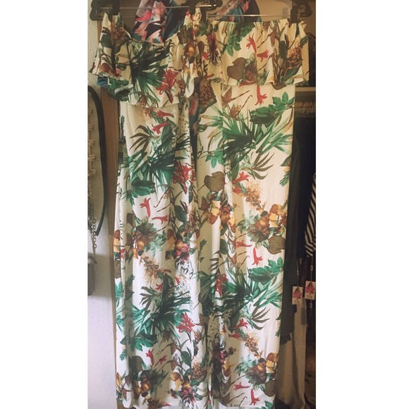 NWT Botanical Barbie Maxi Dress - Picture 3 of 3
