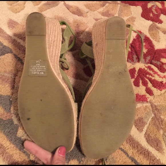 NINE WEST Olive Green Suede Tie Wedges - Picture 3 of 4