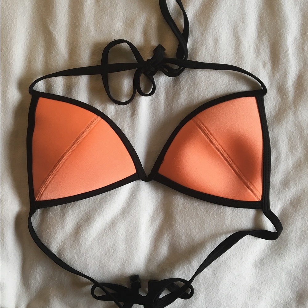 Triangl Bikini Top
