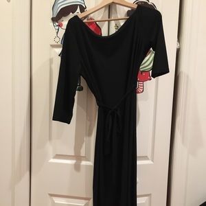 middle length sleeves black dress