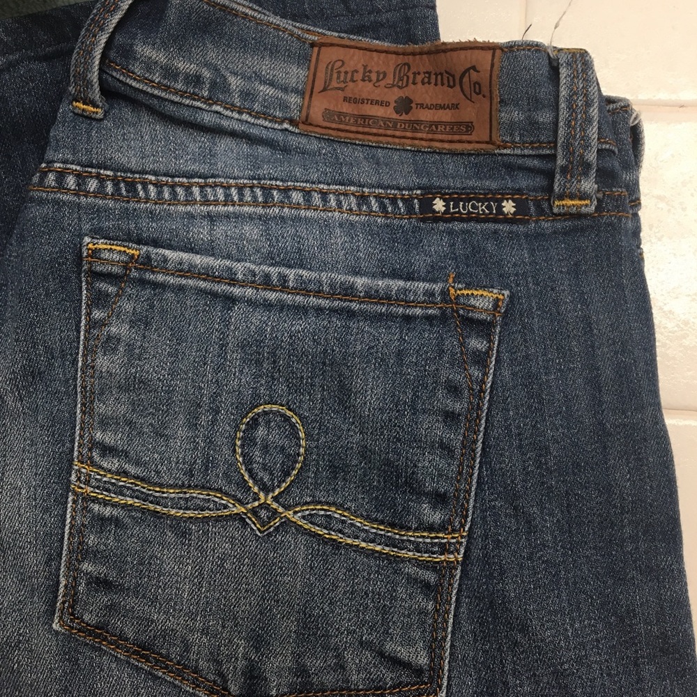 LUCKY BRAND JEANS