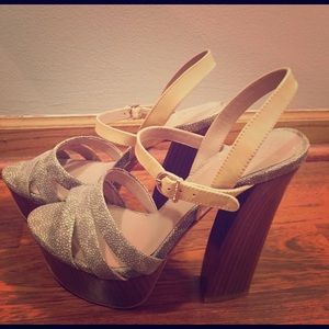 Vince Camuto heels size 7.5