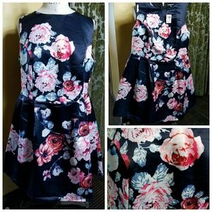 Beautiful Black Floral Dress