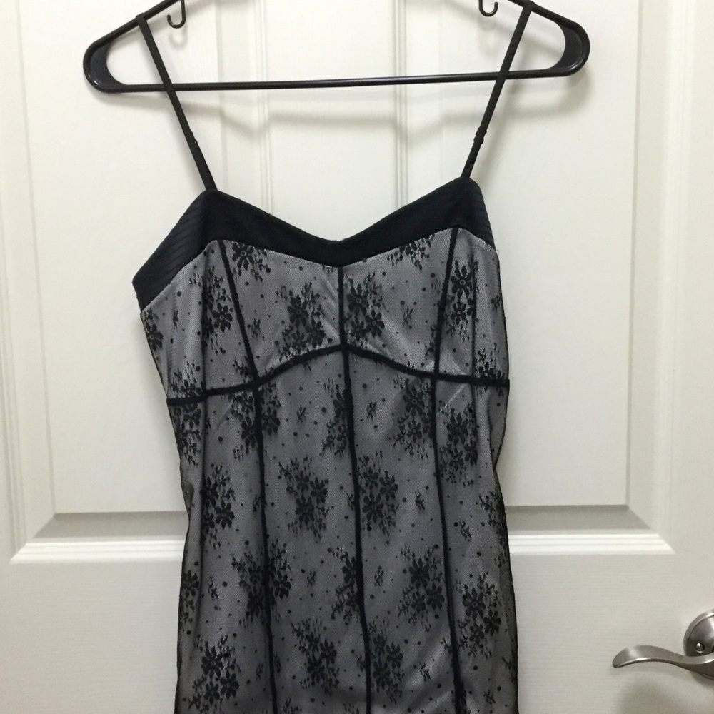 EUC Express sexy black lace cami with cream lining