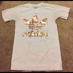 White adidas t shirt