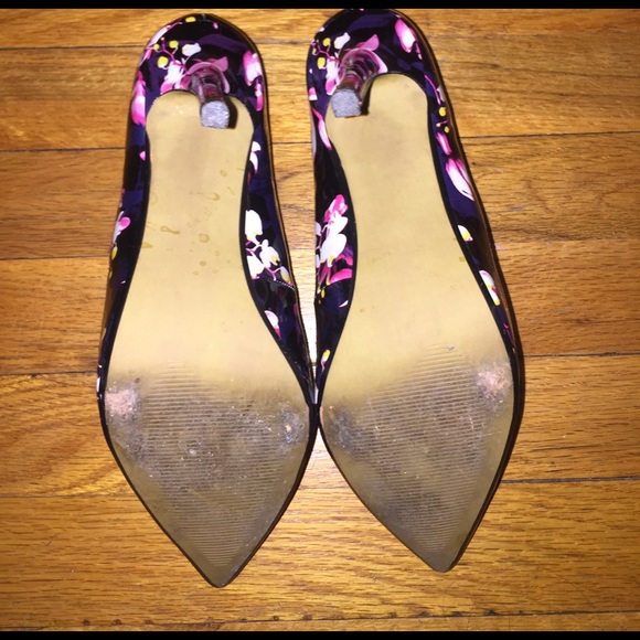 Betsey Johnson Stilettos sz 8.5 - Picture 2 of 4