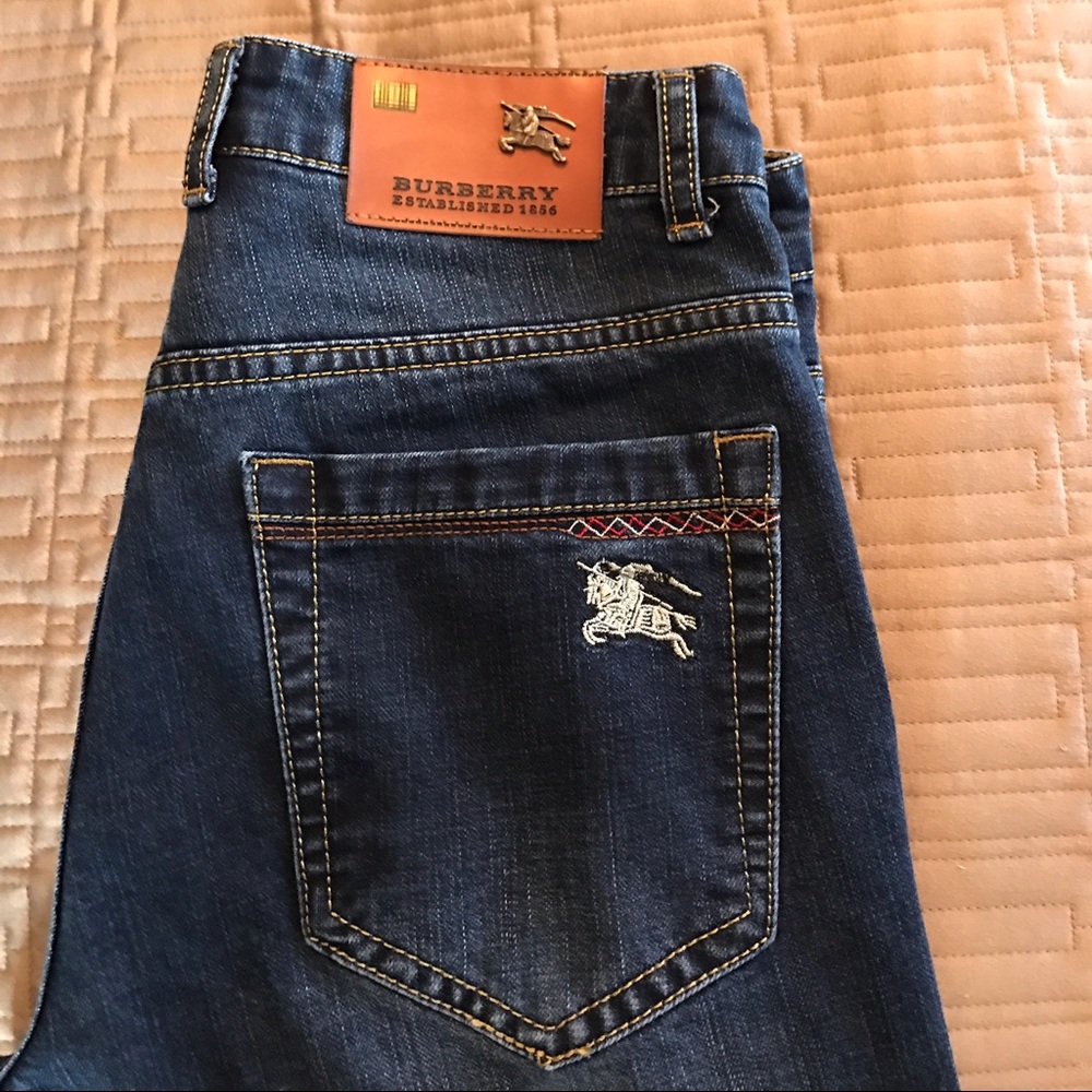 Burrberry Jeans