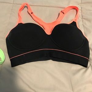 Sports  bra.  Black and Orange