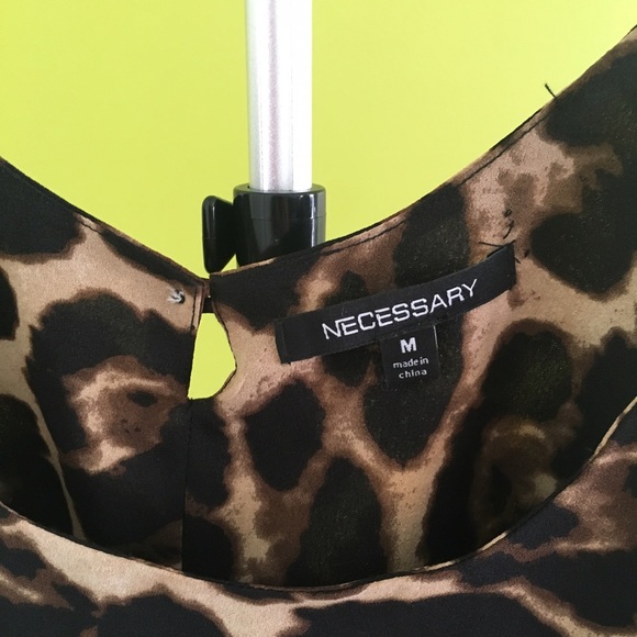 Flowy top size M - Picture 2 of 3