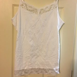 Apt 9 white cami with lace trim