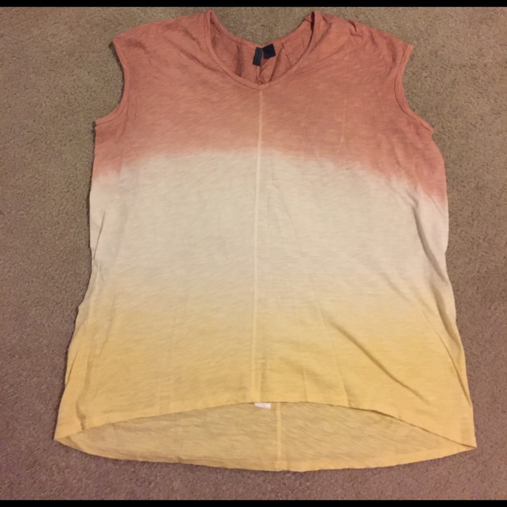 Anthropologie three toned t-shirt