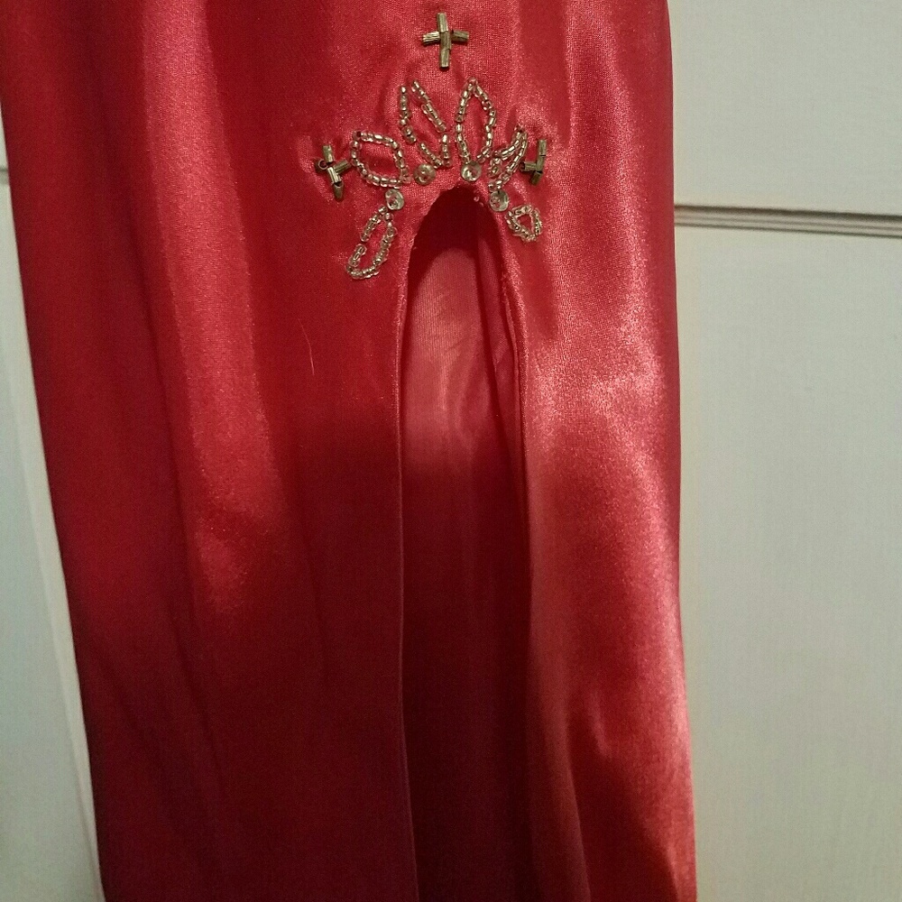 Prom Dress!! - Picture 4 of 4