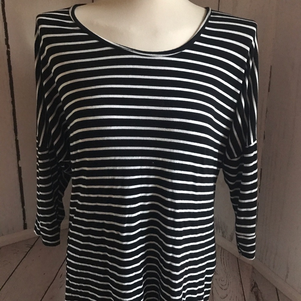Black and white striped tunic, dollman style