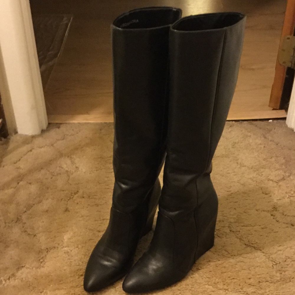 BCBG MaxAzria black leather knee high boots