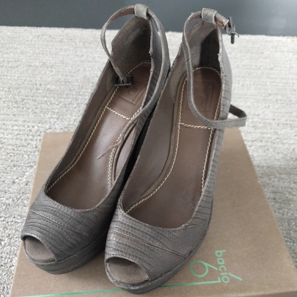 Bacio 61 Notizia Coffebean Wedge - Picture 1 of 5
