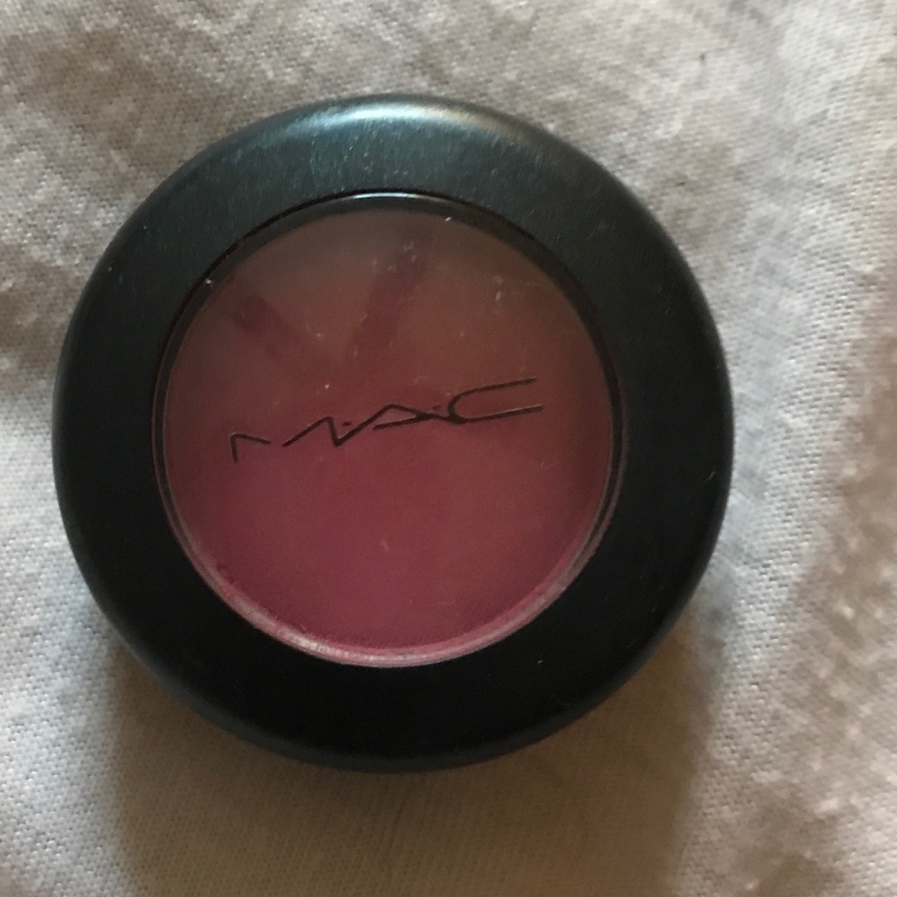 Mac sushi flower Eyeshadow