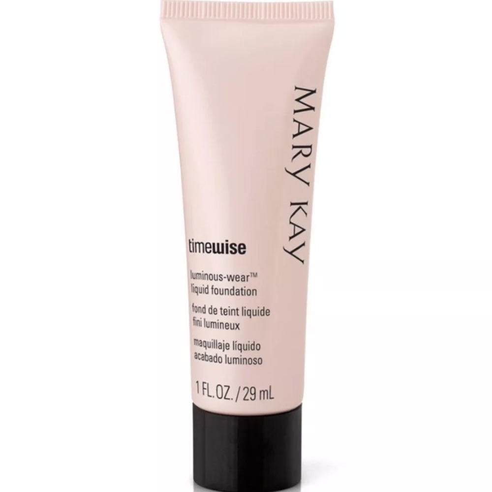 MaryKay Luminous Wear Liquid Foundation Ivory 4