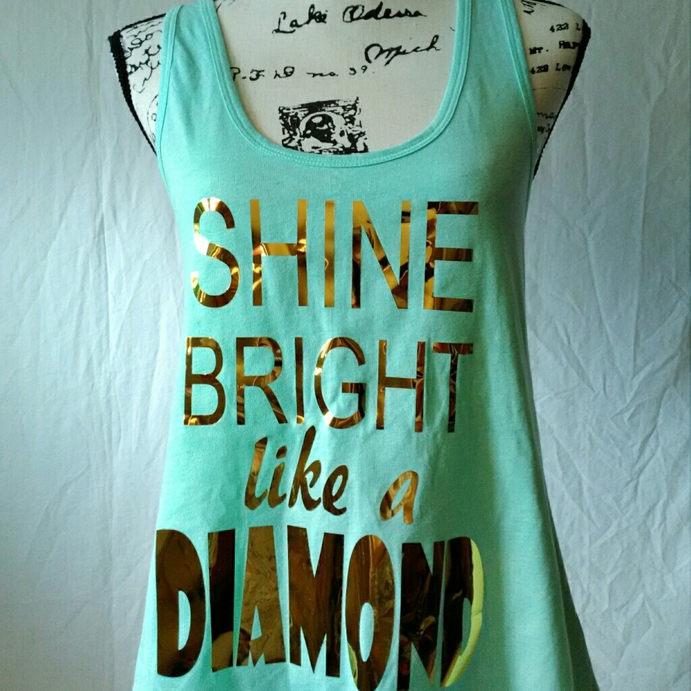 NWOT Shine Bright Like A Diamond Flared Tank M