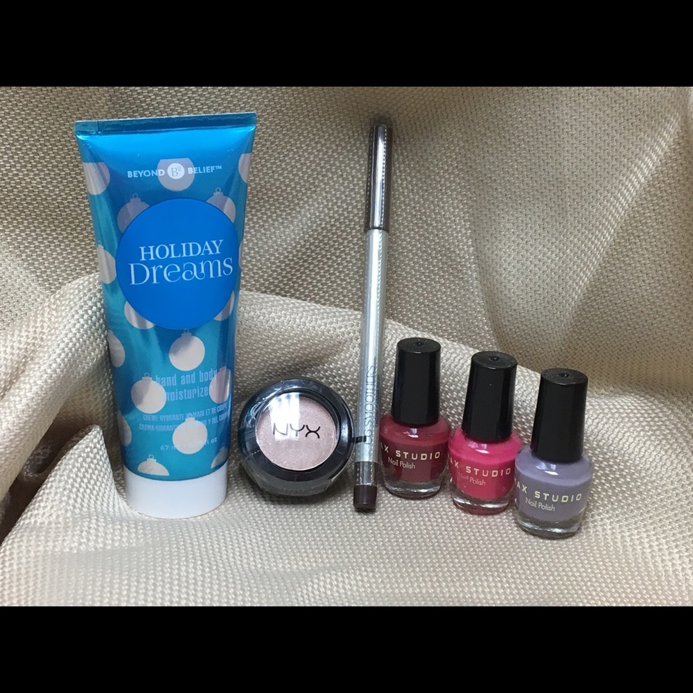 New makeup bundle, NYX, Cover girl, Max Studio etc