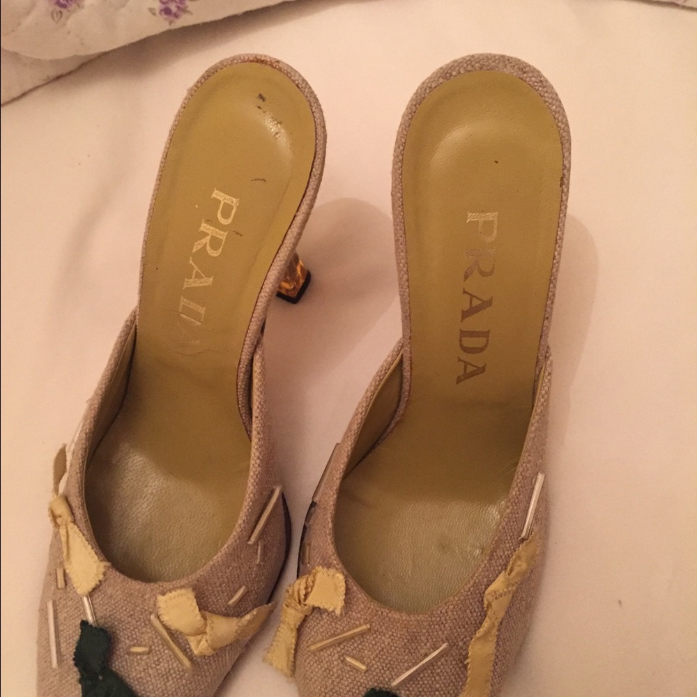 Prada pump