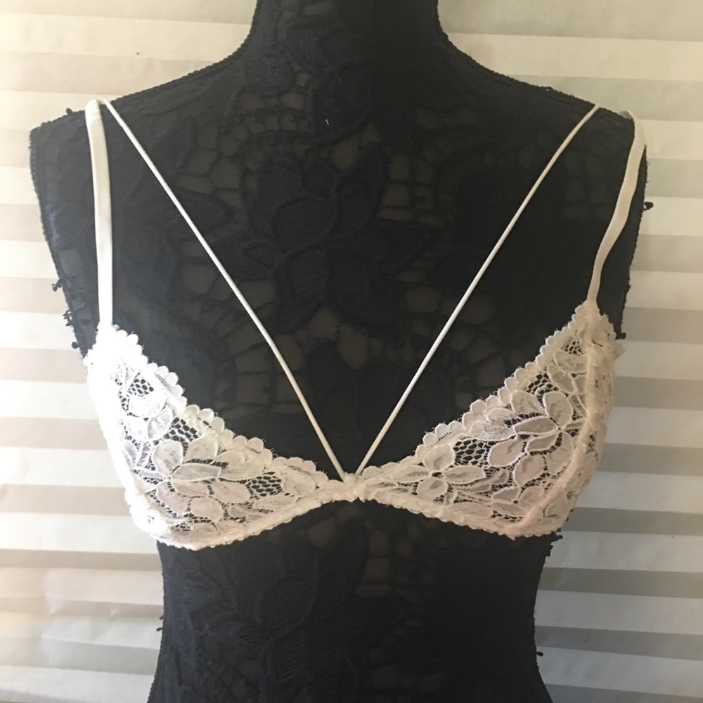 Bralette - Picture 1 of 2
