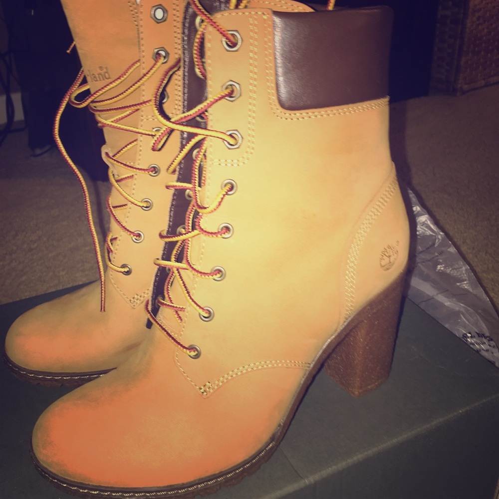 Timberland 3/4 heel boots