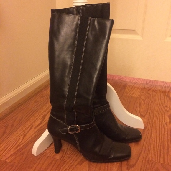 Etienne Aigner Shoes - Black boots