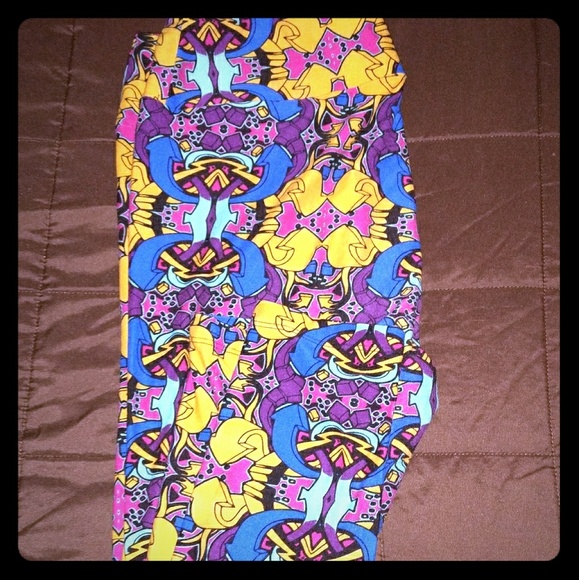 LuLaRoe Pants - Lularoe Leggings (size TC)