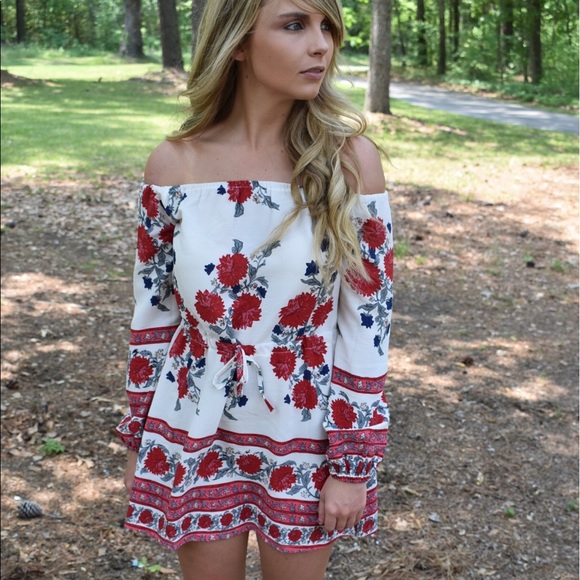 Floral Print dress - Picture 2 of 4