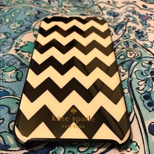 Kate Spade New York iPhone6 Metallic Chevron Case