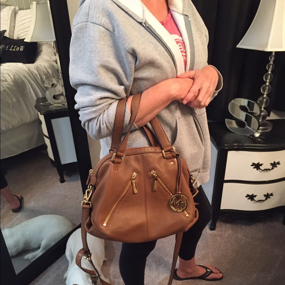 Tan Michael Kors Crossbody