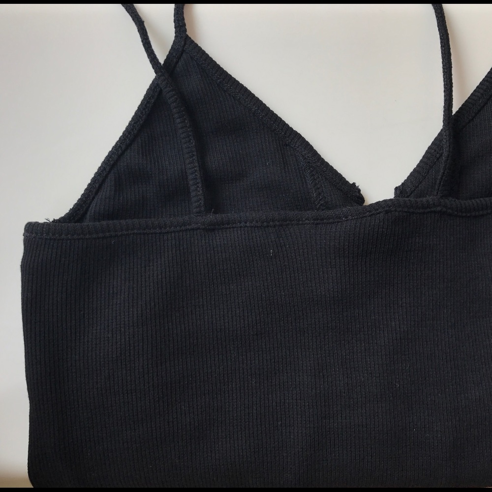 • Topshop Tie-Up Crop Top • - Picture 4 of 5