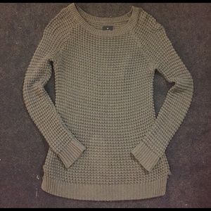AEO Long Crew-Neck Sweater