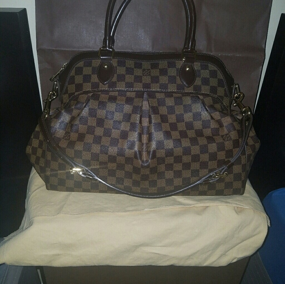 Louis Vuitton Trevi Gm