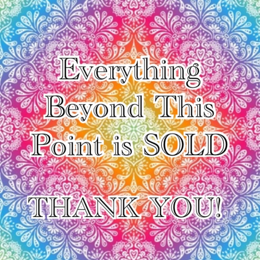 📦📦🎁SOLD🎁📦📦