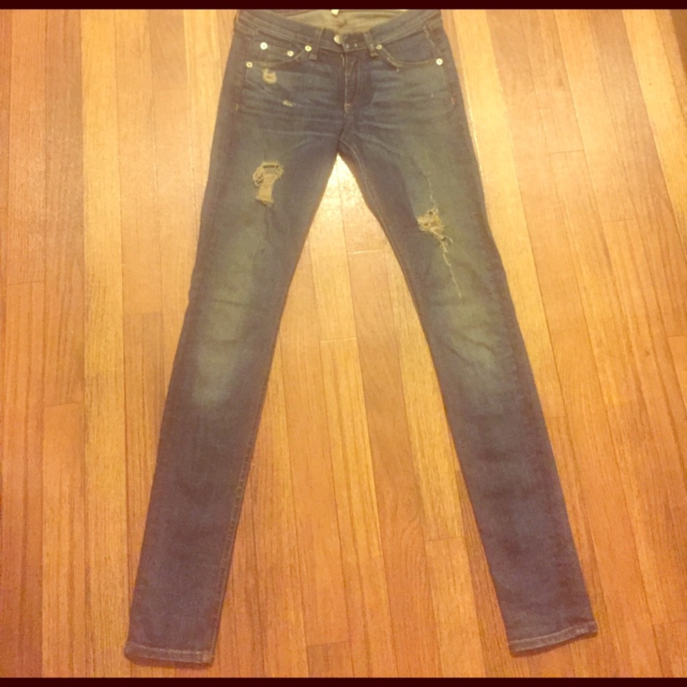 Rag and Bone Destroyed Skinny Jeans: Size 24