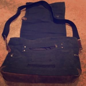 Messenger bag