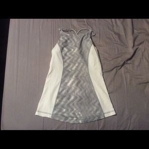 Lululemon size 6 top
