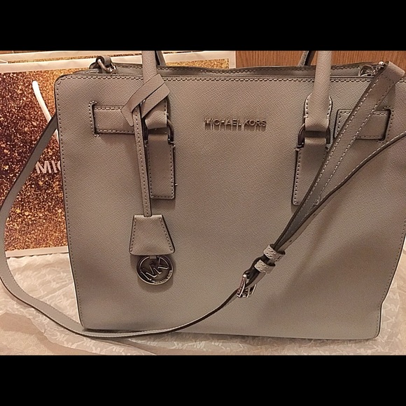 Michael Kors Large Dillon Satchel - Picture 7 of 7
