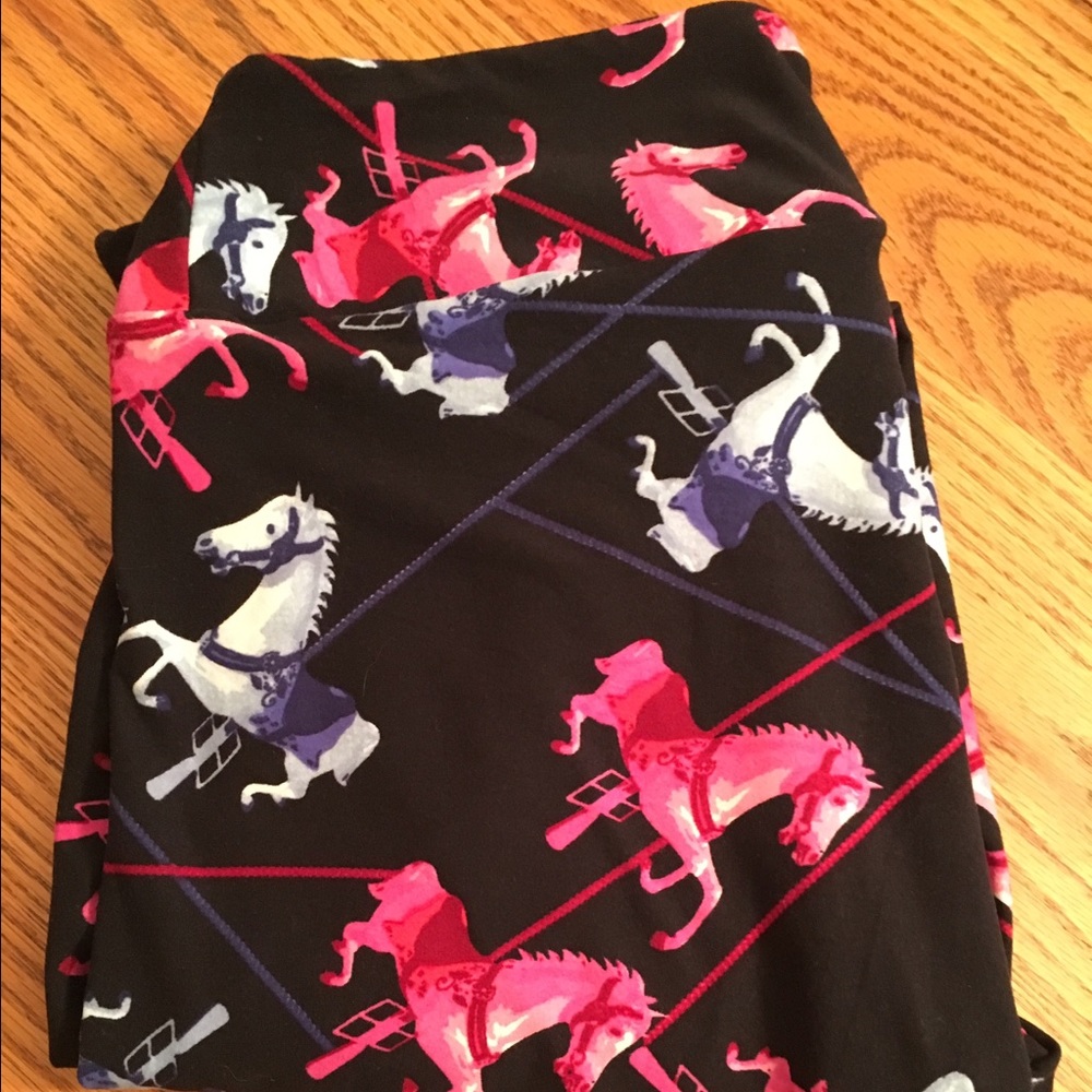 TC LuLaRoe Carousel Horse Leggings
